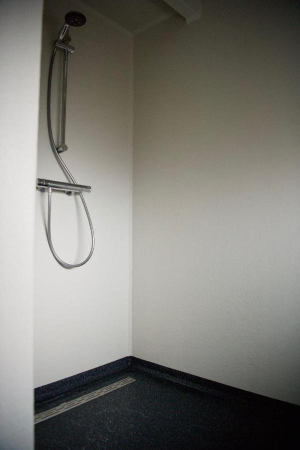 De Slaapmuts Bed and Breakfast Winsum  Esterno foto