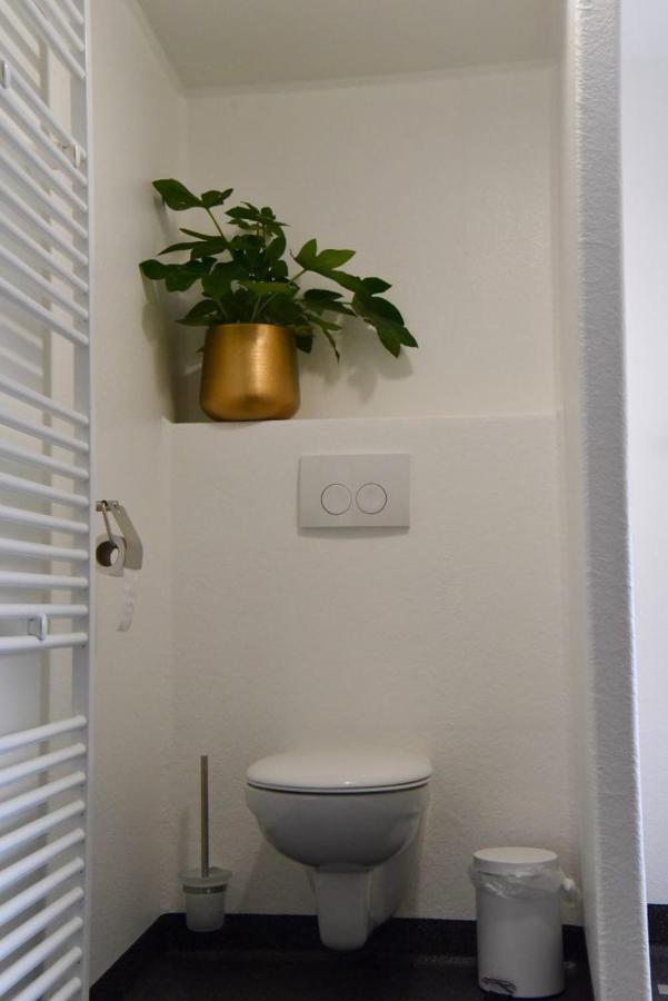 De Slaapmuts Bed and Breakfast Winsum  Esterno foto